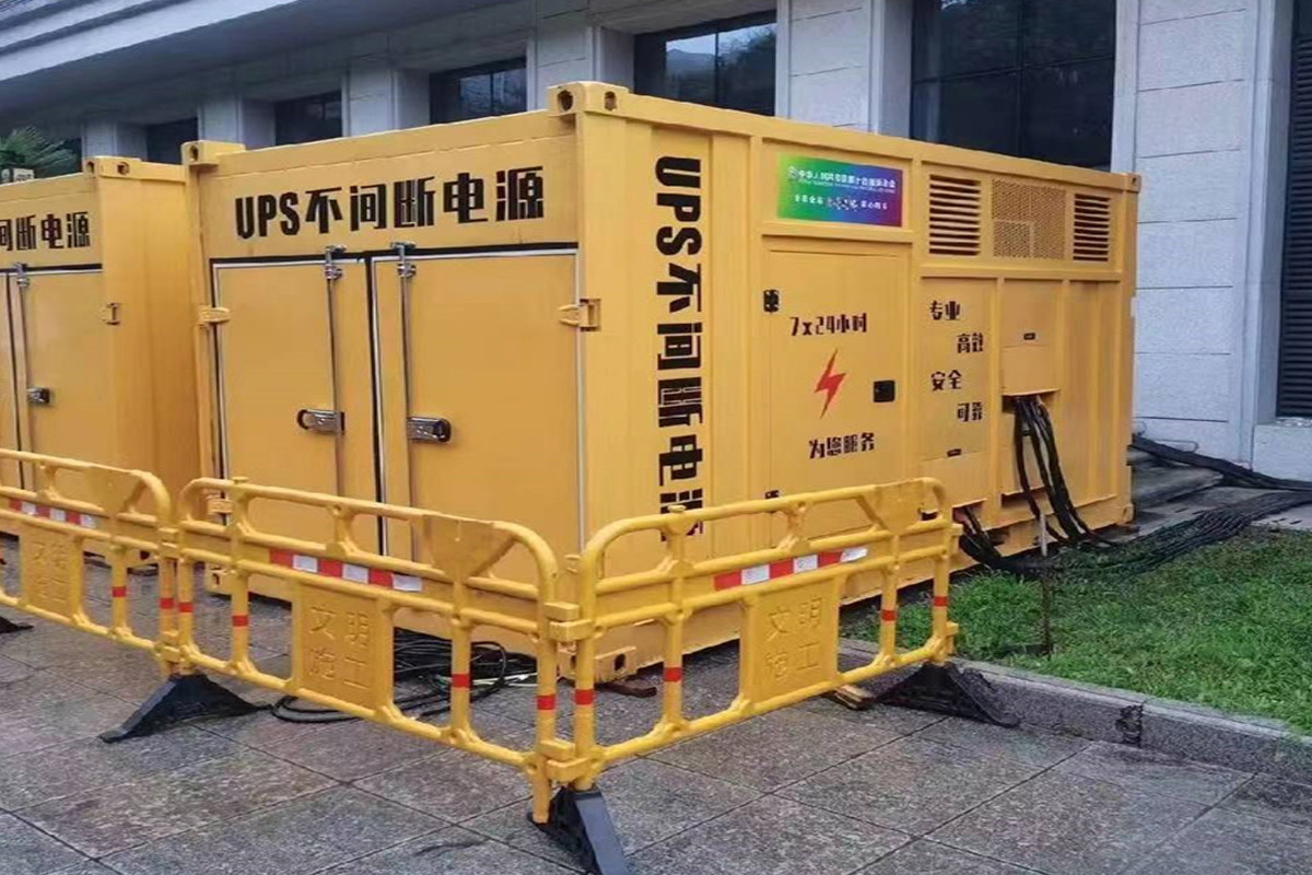 台前发电机租赁施工现场